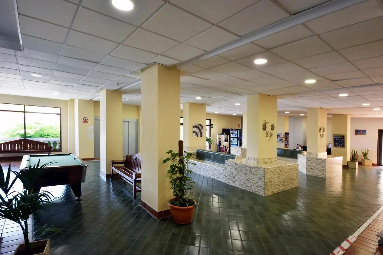 شقة Peaceful & Bright Loft, Heated Pool, Netflix, Free Wifi & Parking, Tennis لوس كريستيانوس